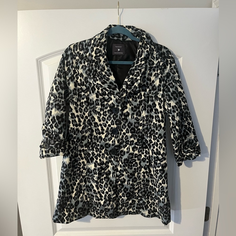 Forever 21 Leopard Trench Coat Jacket Unsized